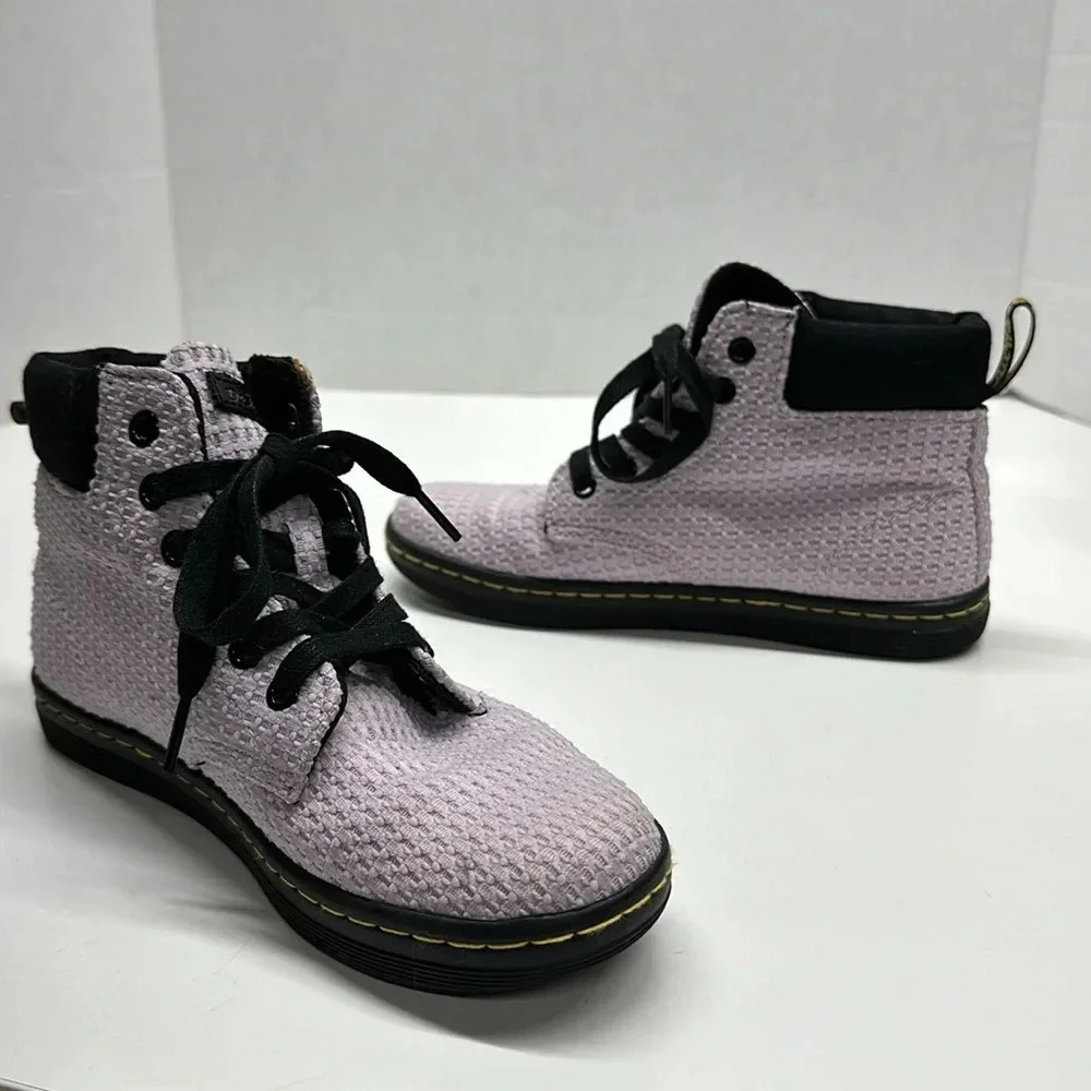 Dr Martens Maelly Boots Lace Up Lightweight Knit Shoes Light Purple Women Size 5